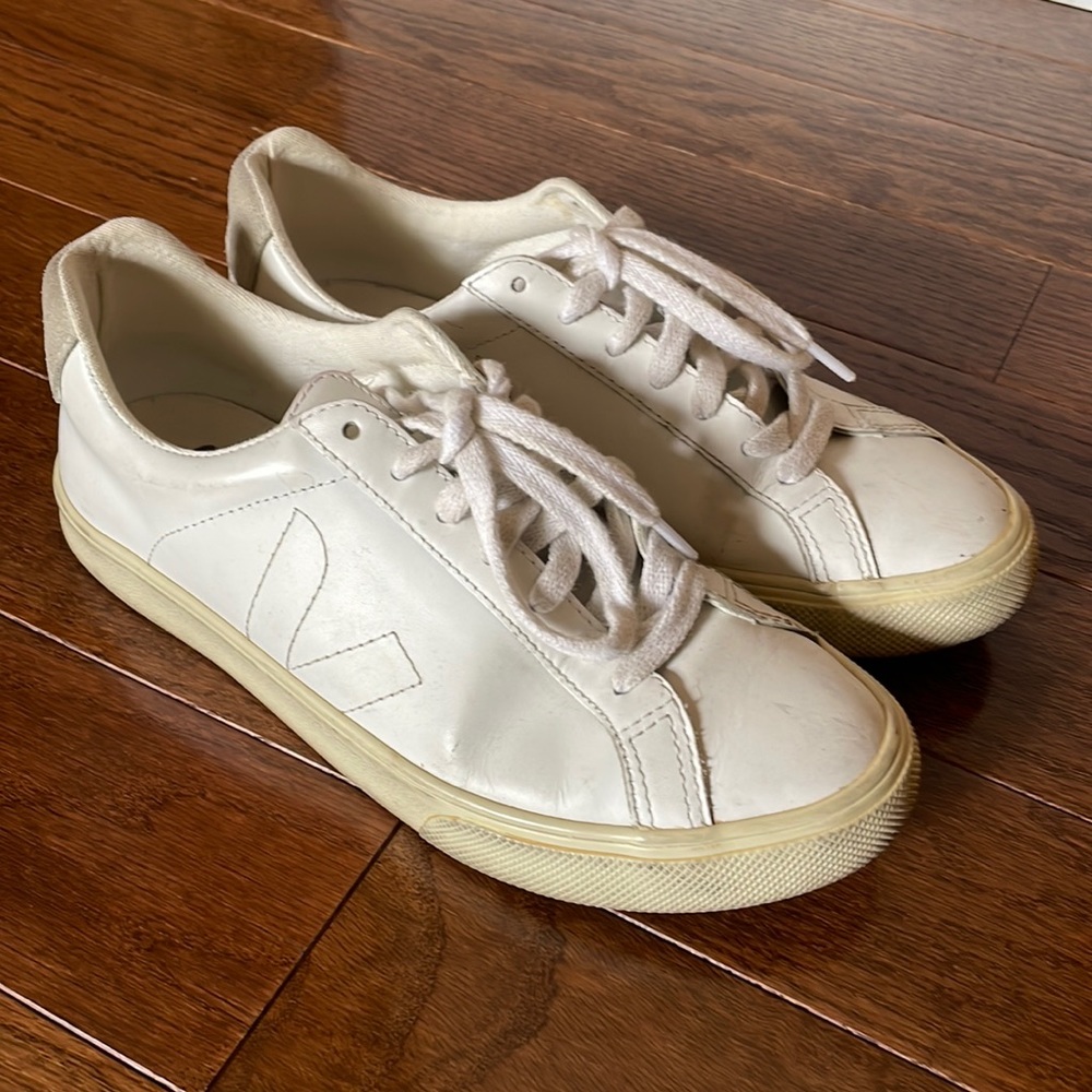 Women’s Veja sneakers